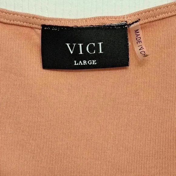 ❤️ Vici Square Neck Short Sleeved Top - Picture 9 of 11